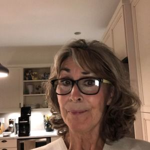 Meet your Posher, Robin